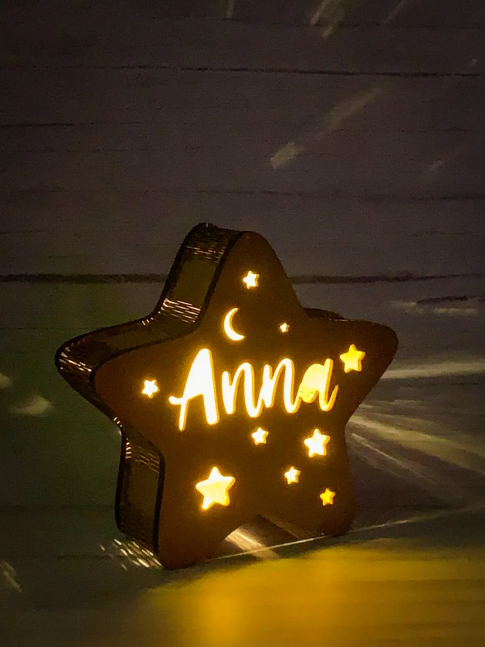 Lámpara LED estrella personalizada con nombre